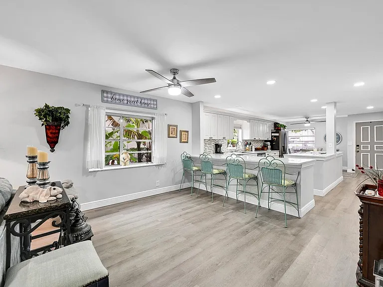 5759 Phoenix Palm Ct #C — Photo 18