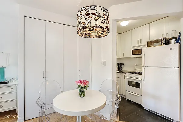 Sold by Corcoran | media 2