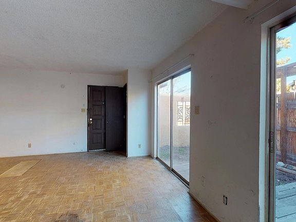 5213-Camino-Del-Sol-NE-Apt-C-01312019_15