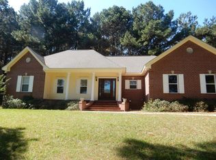 6 Timber Lane Dr, Collins, MS 39428