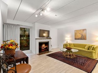 17 Healey St APT 103, Cambridge, MA 02138