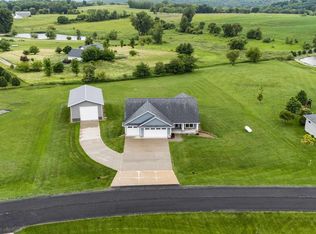 3363 Southridge Dr, Amana, IA 52203