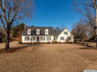 114 Whitfield Dr, Athens, AL 35613