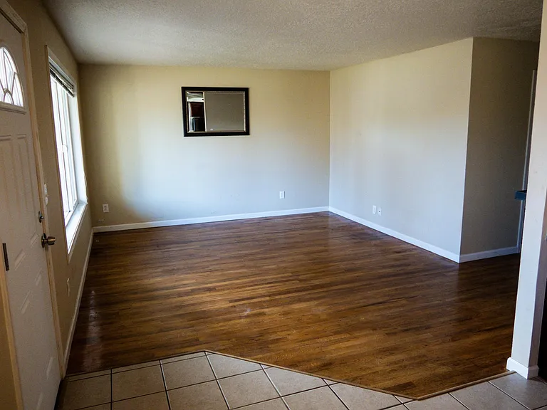 15437 SE Stephens Ct #A — Photo 4