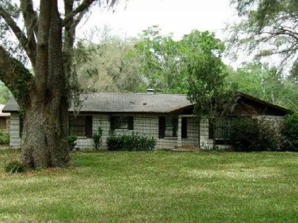 127 SE Anastasia St, Lake City, FL 32025