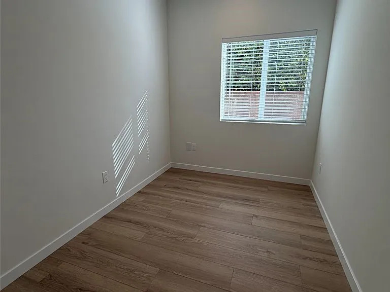 10867 Nettleton St — Photo 19