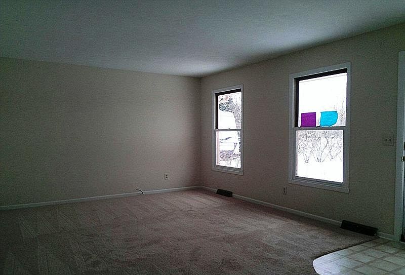 1st image of 4729 Cross Country Dr