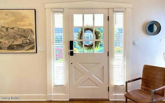 4th image of 207 Fairlawn Rd