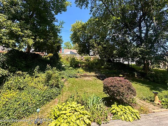 5th image of 535 Hamilton Ave
