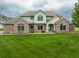 7330 S Rangeline Rd, Columbia, MO 65201