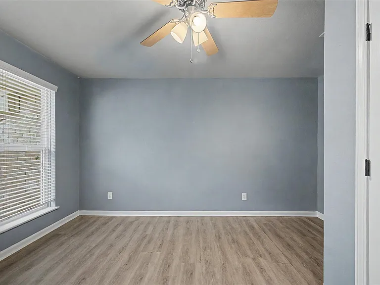 6343 Maple Hill Dr — Photo 5