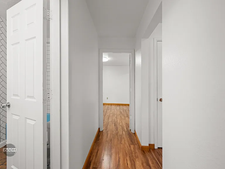 2326 Cordova St #17 — Photo 22