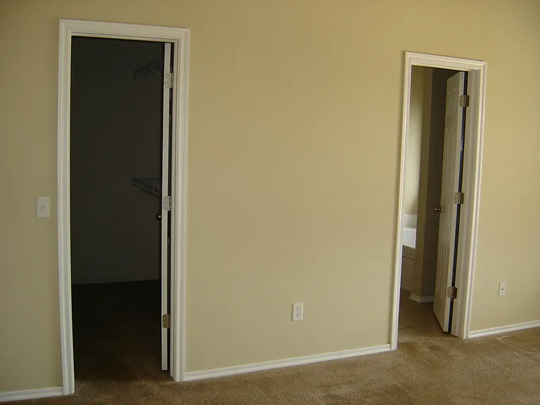 18109 Calle Way — Photo 9