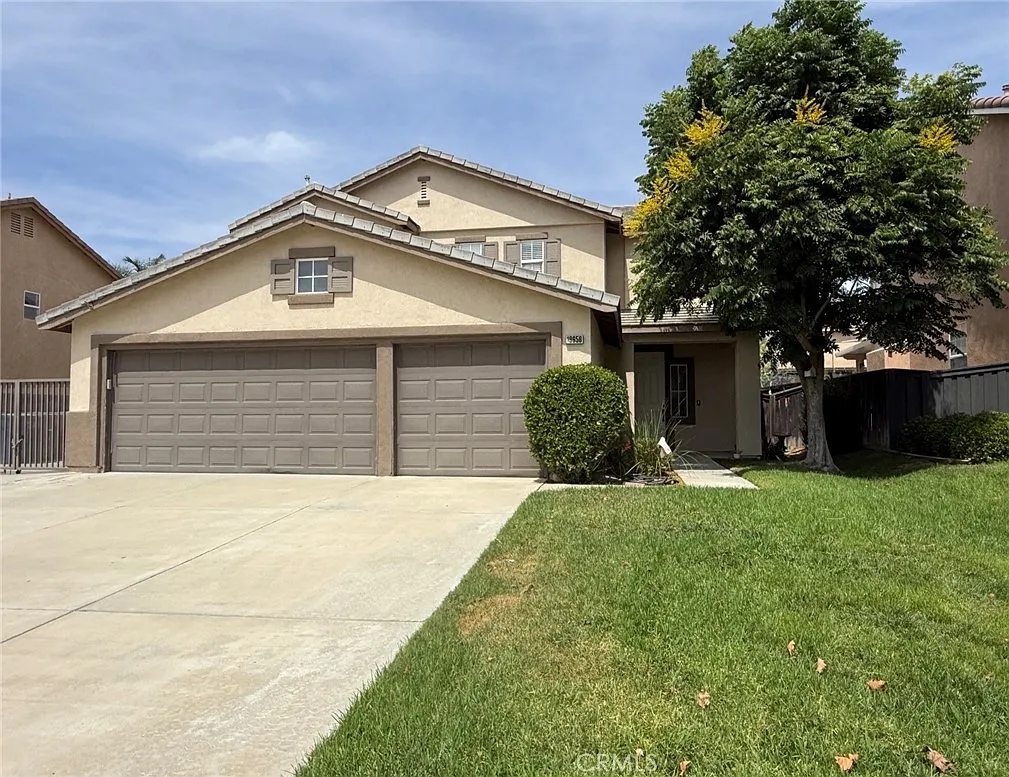 4 bed, 3077 sqft, $3,900 — Photo 1