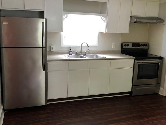 2nd image of 1711 Ichabod Ln #B