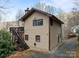 959 Plott Balsam Rd, Maggie Valley, NC 28751
