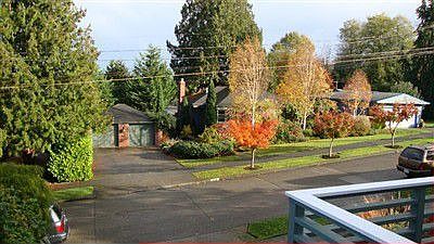 4th image of 4823 52nd Ave S