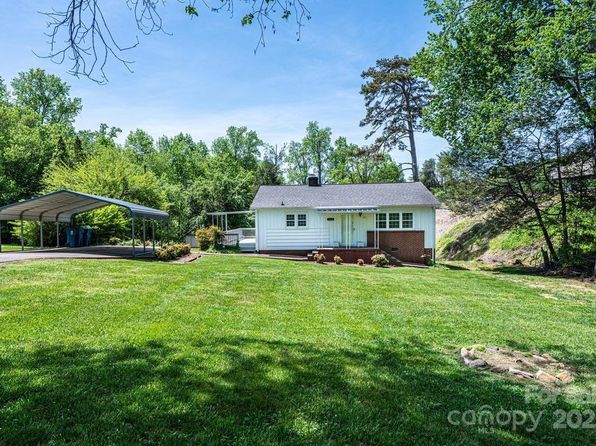 930 39th St SW, Hickory, NC 28602