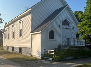 221 S 4th Ave, Alpena, MI 49707