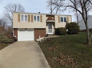 1023 Duke St, Aliquippa, PA 15001