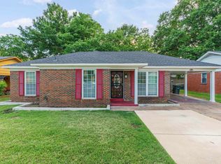 596 Monteagle Dr, Memphis, TN 38109