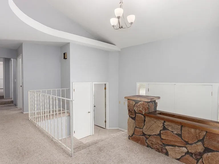 1701 N Barkley — Photo 30