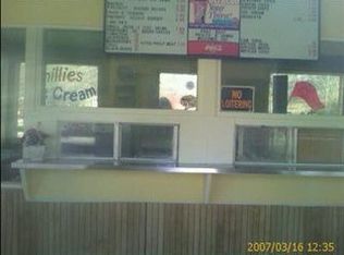 4425 N 16th St, Omaha, NE 68110