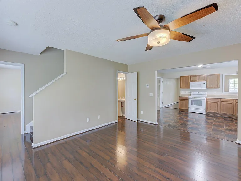 1908 Lake Carolina Dr — Photo 15