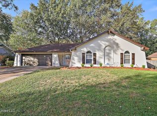 6165 Mossline Dr, Jackson, MS 39211