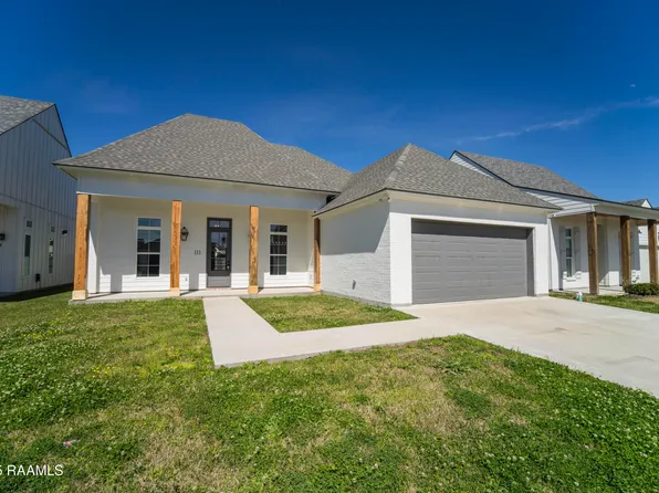 111 Easy Rock Landing Dr, Broussard, LA 70518