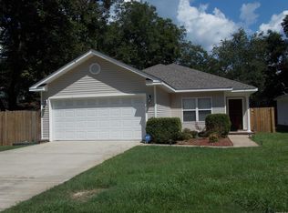 404 N Holly St, Beebe, AR 72012