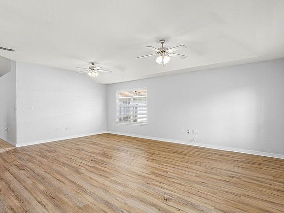 2nd image of 279 Loblolly Bay Dr