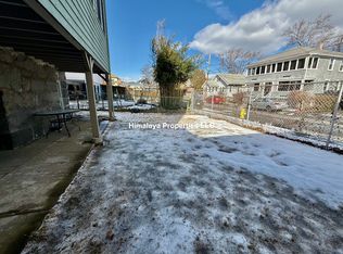 124 Faxon Rd #U1, Quincy, MA 02171