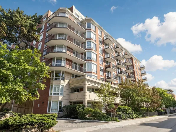 300 Balliol St #401, Toronto, ON M4S 3G6