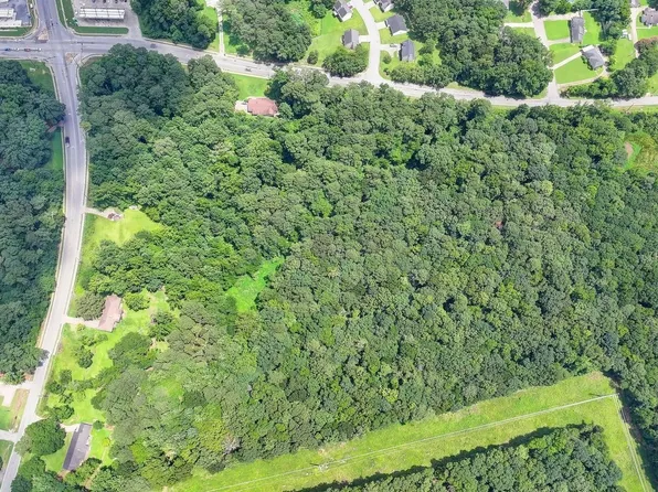 3825 Panthersville Rd, Ellenwood, GA 30294