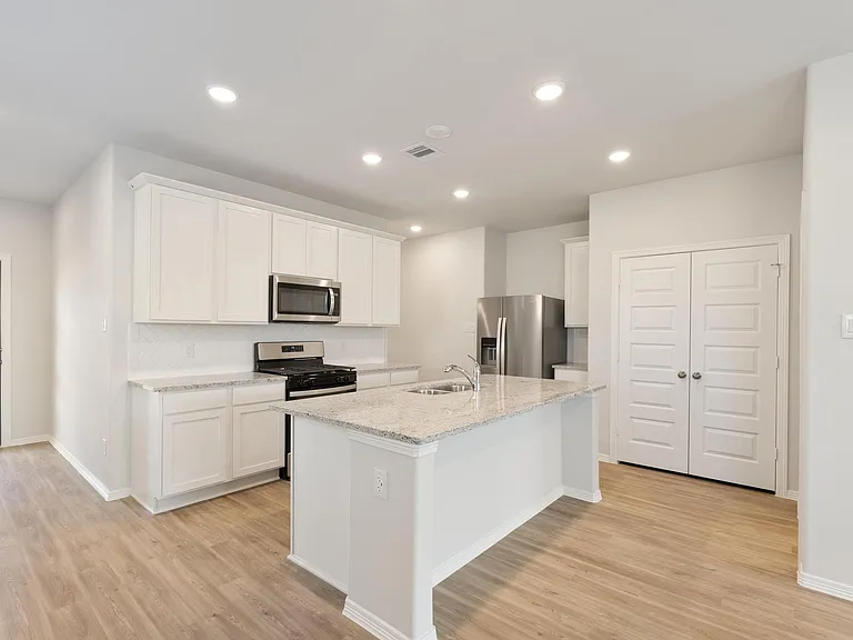 5827 Fresh View Ct — Photo 10