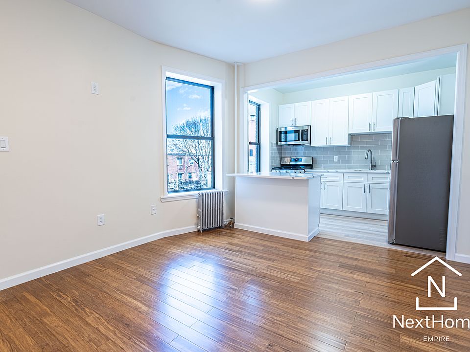 1st image of 3717 34th Ave APT 9