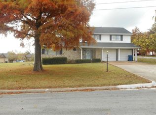 407 Pocahontas St, Branson, MO 65616