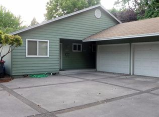 602 S Holly St, Medford, OR