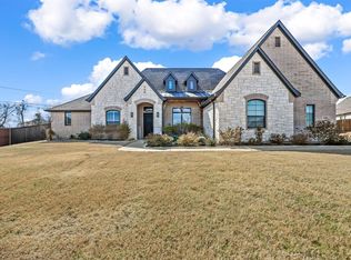 1020 Chester Ct, Midlothian, TX 76065