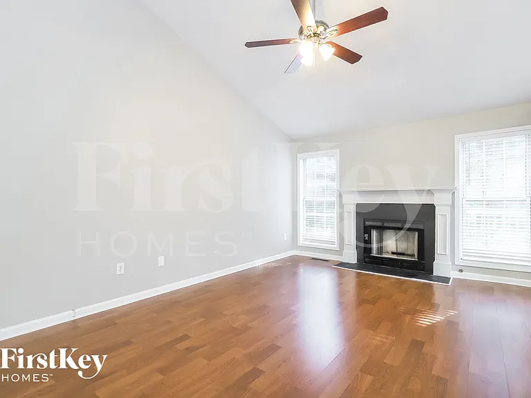3640 Palisade Park Dr — Photo 3