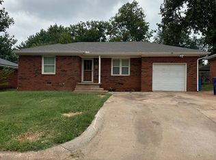 1319 N Broad St, Guthrie, OK 73044