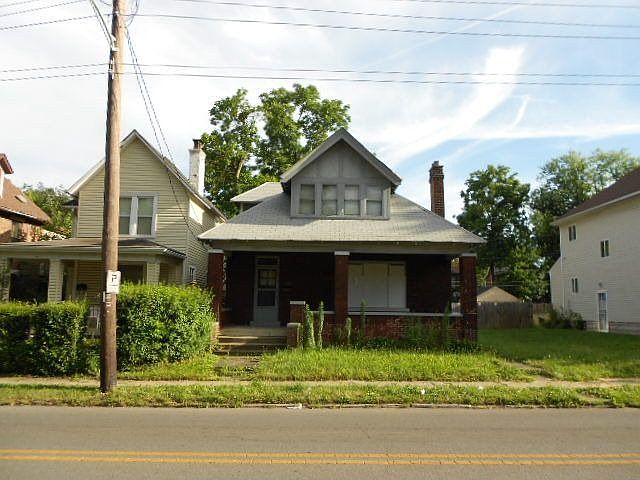 1st image of 1577 Greenway Ave #P