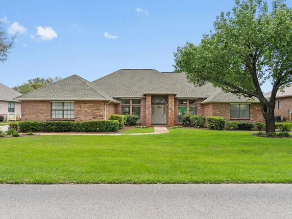 2640 Masters Blvd, Navarre, FL 32566