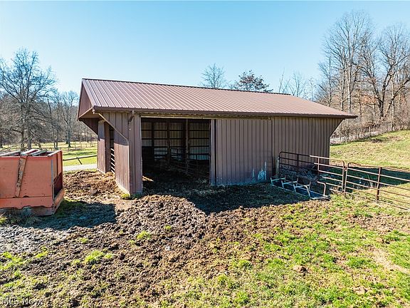 5th image of Eckley Rd