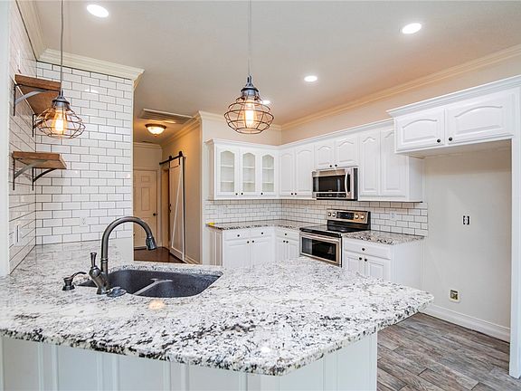 3rd image of 4791 W Plymouth Rock Pl
