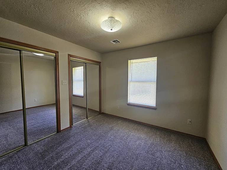4907 SE Randolph Rd — Photo 10