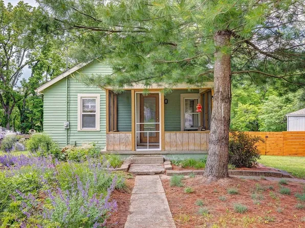 711 W Graham Dr, Bloomington, IN 47403