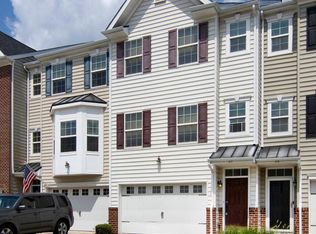 517 Boxwood Ln, Woodbury, NJ 08096