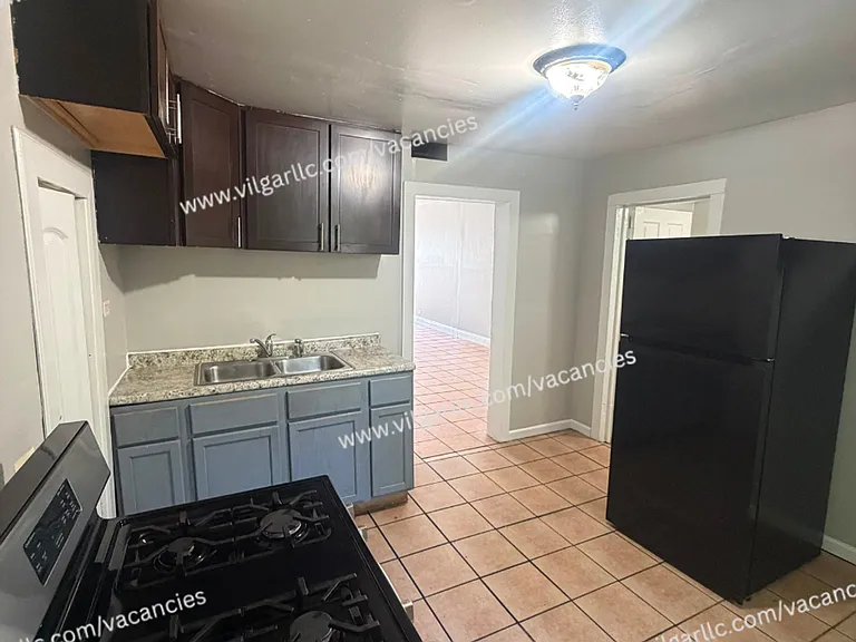 5634 Claude Ave — Photo 3